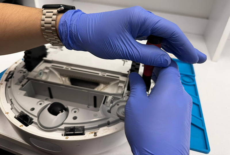 Diagnosticare și verificare robot de aspirare